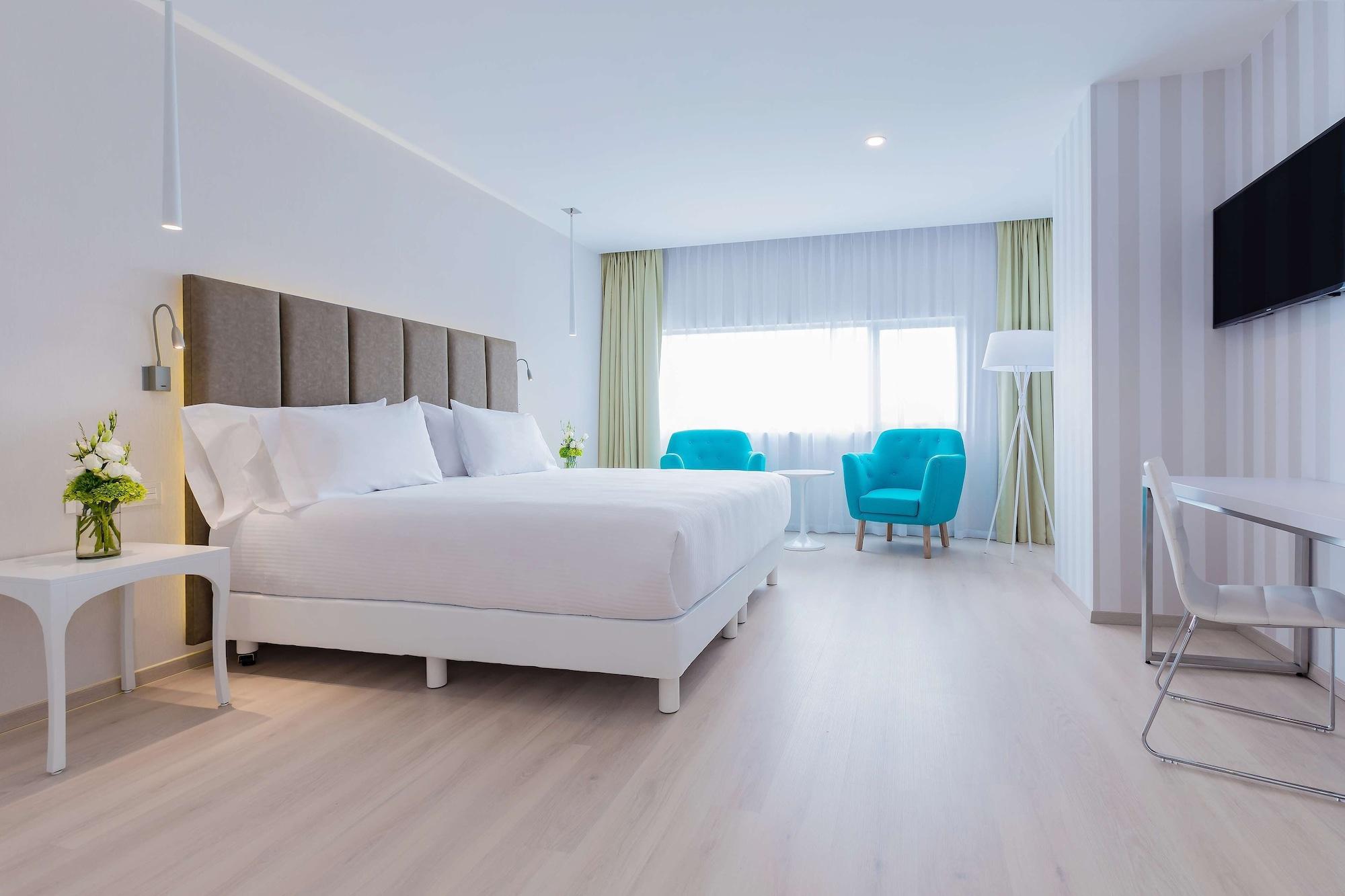 Nh Puebla Finsa Hotel Eksteriør billede