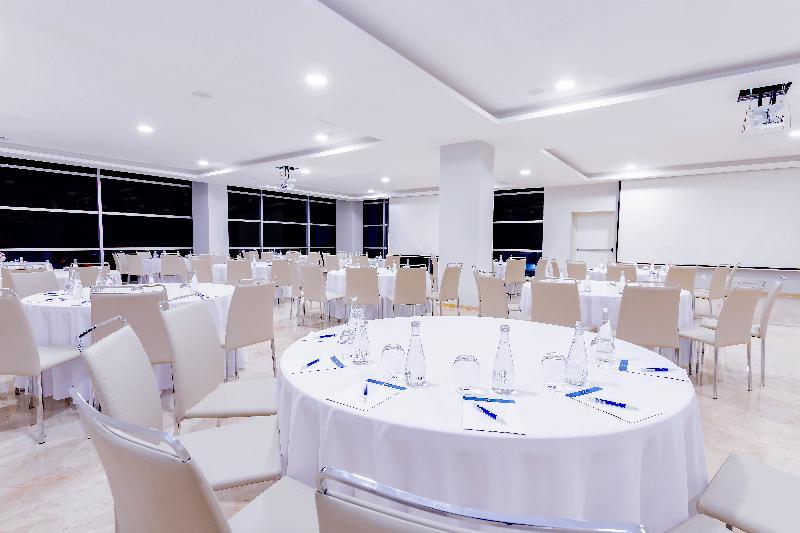 Nh Puebla Finsa Hotel Eksteriør billede